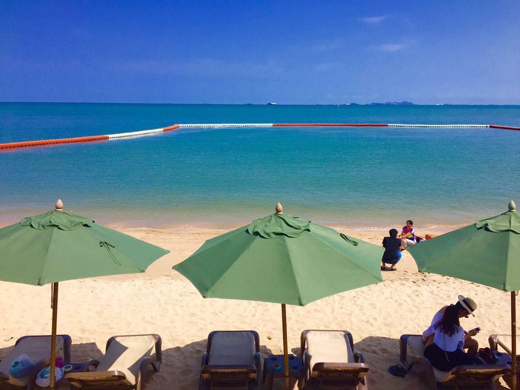 Club Royal Suites Pattaya Exterior photo