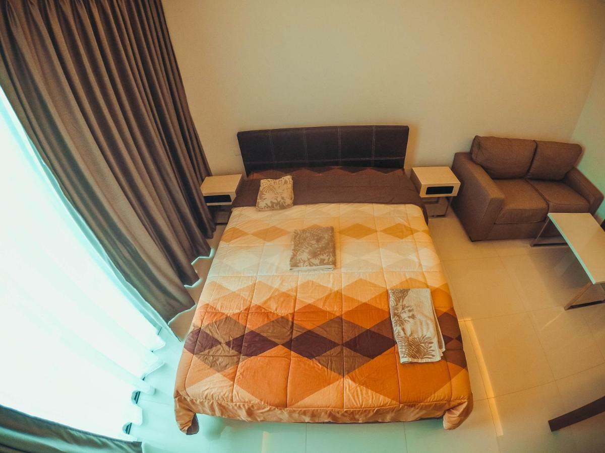 Club Royal Suites Pattaya Exterior photo